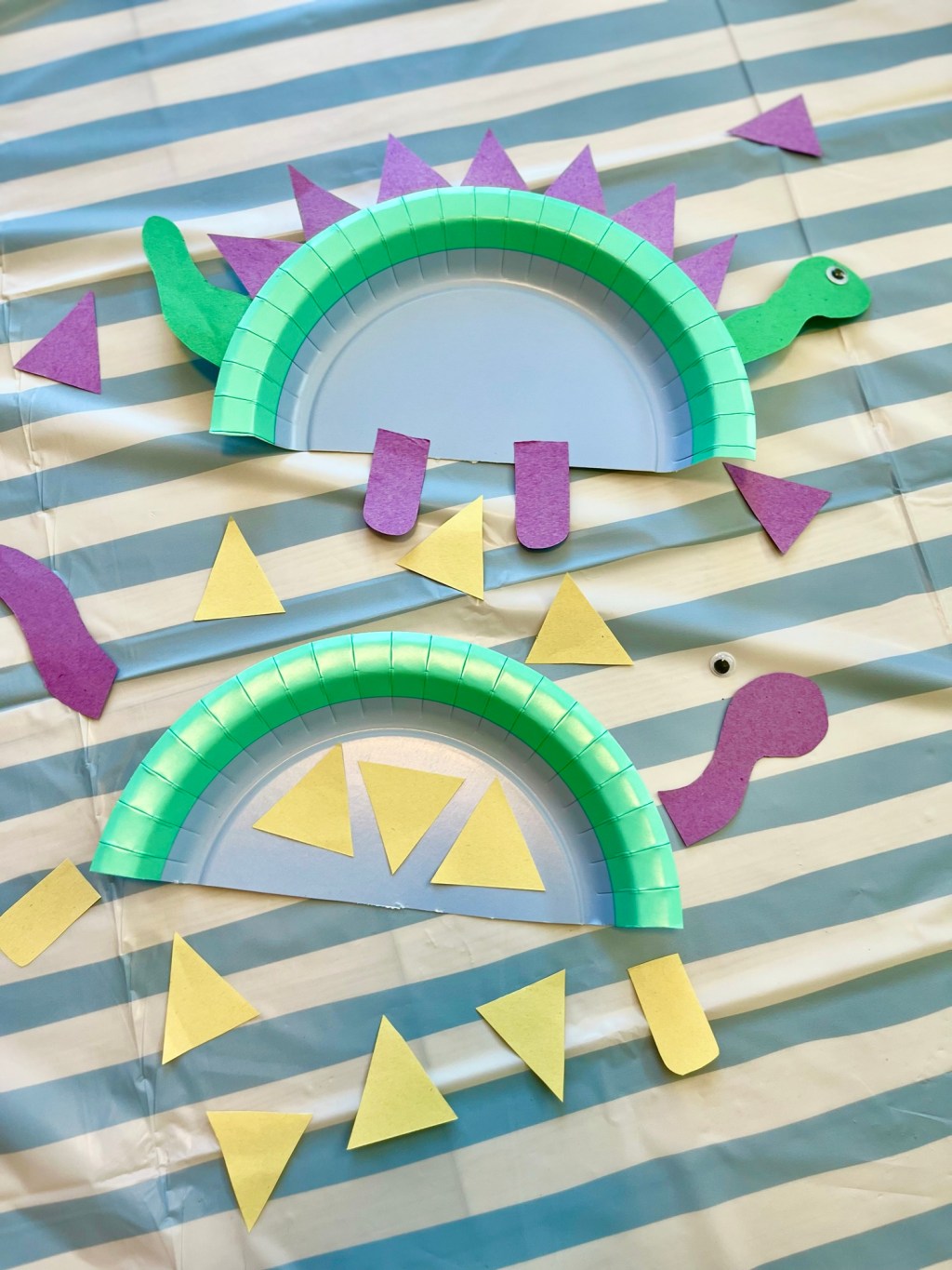 Simple Paper Dinosaur&nbsp;Craft